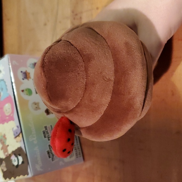 Moriah Elizabeth Chocolate Cuepy Mini Mystery Plush Series 2 - Picture 4 of 10